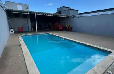 Área de lazer com piscina e churrasqueira no jardim imperial - mogi guaçu sp