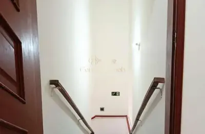 Casa para Locação - 4 Dormitórios  2 Suítes  - Excelente Localização