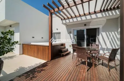 Cobertura duplex à venda no edifício costa azul com 04 dormitórios em bombinhas