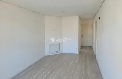 Lindo apartamento com 02 quartos , lareira e churrasqueira, vaga coberta