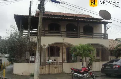 Casa residencial à venda, centro, são pedro da aldeia.