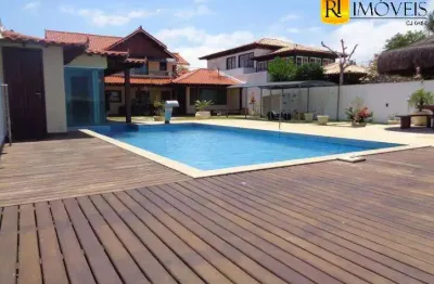 Casa em condomínio de alto padrão à venda, portinho, cabo frio.