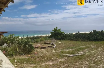 Terreno murado com vista para o mar em praia seca em araruama