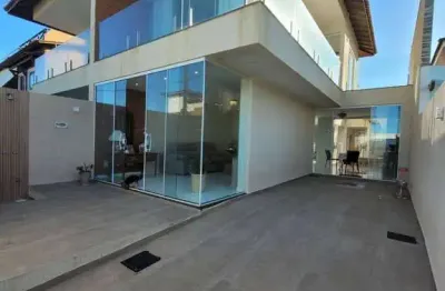 Excelente casa frente mar a venda na praia do foguete