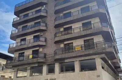 Amplo apartamento no centro próximo à praia do forte, cabo frio/rj