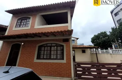 Casa duplex em condomínio à venda perto da praia do braga, cabo frio/rj