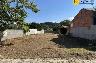 Terreno à venda no condomínio solar dos cantarinos, são pedro da aldeia/rj