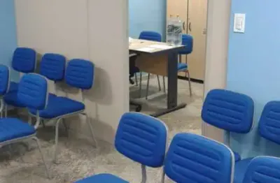 Sala comercial com 40m² a venda no centro de araruama/rj