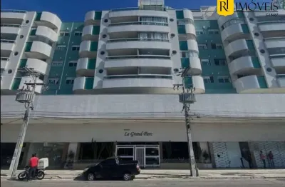 Apartamento de 2 quartos à venda no centro em cabo frio/rj