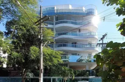 Linda cobertura à venda de 3 quartos 2 suítes na vila nova, cabo frio/rj