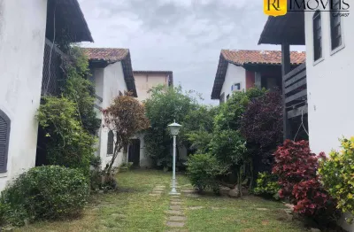 Casa a venda em condomínio no melhor bairro de arraial do cabo