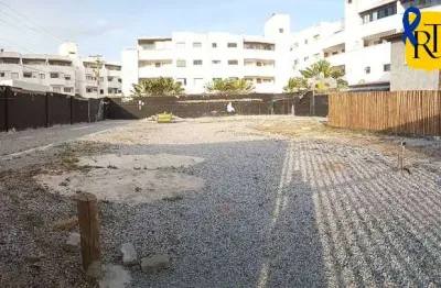 Terreno à venda de frente para a praia grande, arraial do cabo/rj