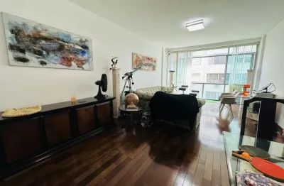 Excelente apartamento com 3 quartos e vaga na  na assis brasil