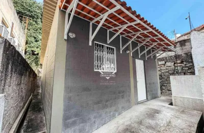 Barracão / Galpão / Depósito para alugar na Avenida Delfim Moreira, Várzea, Teresópolis