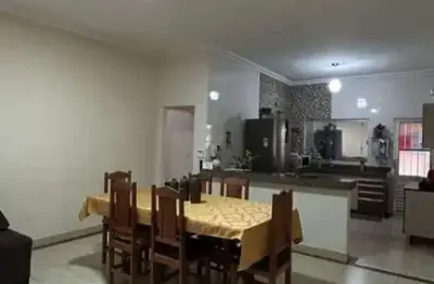 Casa para venda em araxá, santa rita ii, 3 dormitórios, 1 suíte, 2 banheiros, 4 vagas