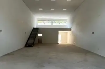 Barracão / Galpão / Depósito para alugar no Leda Barcelos, Araxá 