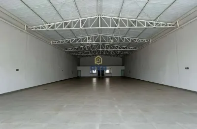 Barracão / Galpão / Depósito para alugar na Avenida Getúlio Vargas, 216, Centro, Araxá