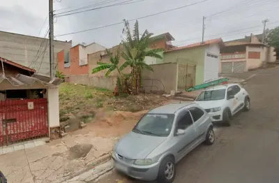 Terreno à venda no Jardim Pacaembu, Piracicaba 