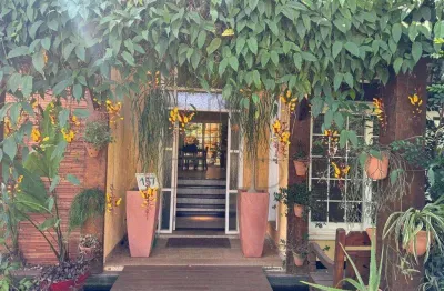 Sobrado à venda em campinas, loteamento alphaville campinas, com 3 suítes, com 520 m²