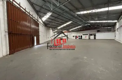 Galpão com 1200 metros próximo da av. cristiano machado
