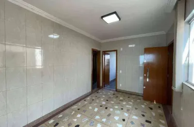 Apartamento com 2 quartos para alugar no Alípio de Melo, Belo Horizonte 