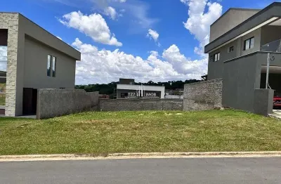 Terreno à venda no Jardins Bolonha, Senador Canedo 