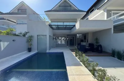 Casa triplex mobiliada no condomínio riviera del sol  recreio dos bandeirantes