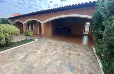 Casa com 5 quartos para alugar no centro, são carlos , 354 m2 por r$ 5.556