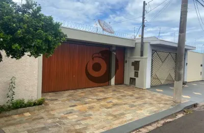 Casa com 4 quartos para alugar no Jardim Cardinalli, São Carlos 