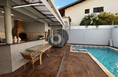 Casa com 3 quartos para alugar no Jardim Cardinalli, São Carlos 