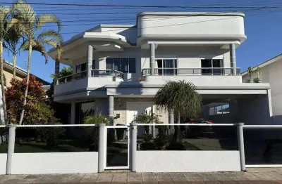 Residência de alto padrão na rua adiles della giustina