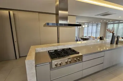 Apartamento Talent  3 Suítes, 3 Vagas no Água Verde, Curitiba | 157 m²