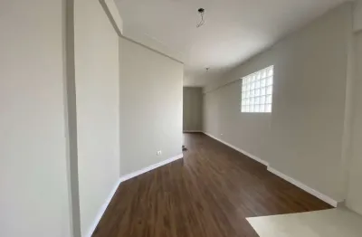 Apartamento 1 dormitório (suíte) no centro de curitiba  36 m²