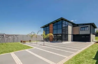 Casa 3 dormitórios  4 vagas no butiatuvinha, curitiba | ampliaza