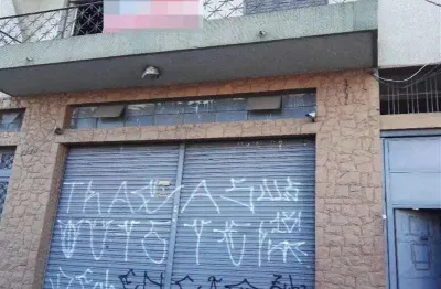 Casa com 3 quartos à venda na Rua Jaboticabal, Vila Bertioga, São Paulo