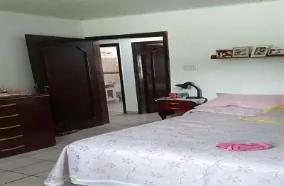 Casa com 3 quartos à venda na Praça Barão de Aquirás, Vila Canero, São Paulo