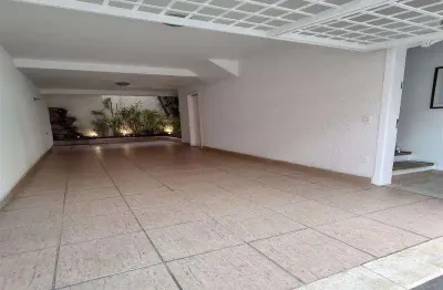 Casa com 2 quartos à venda na Rua Ibitinga, Vila Bertioga, São Paulo