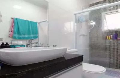 Casa com 3 quartos à venda na Rua Pitinga, Vila Lucia, São Paulo
