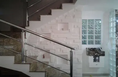 Casa com 2 quartos à venda na Rua Cambará, Vila Bertioga, São Paulo