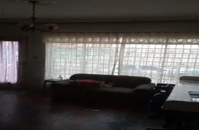 Casa com 2 quartos à venda na Rua Pedro Voss, Vila Carrão, São Paulo