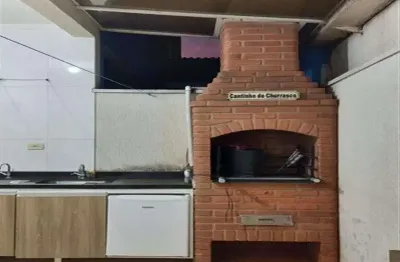 Casa com 3 quartos à venda na Rua Alvarães, Cidade Continental, São Paulo