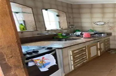 Casa com 5 quartos à venda na Rua Uruçuca, Vila Antonina, São Paulo
