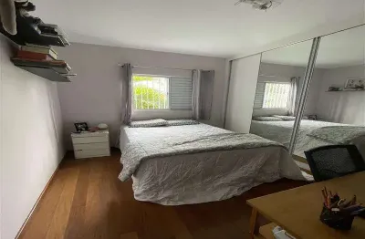 Casa com 3 quartos à venda na Rua Rodolfo André, Vila Ré, São Paulo