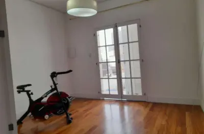 Casa com 3 quartos à venda na Rua Porto Alegre, Vila Bertioga, São Paulo