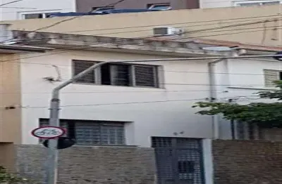 Casa com 2 quartos à venda na Rua Jaboticabal, Vila Bertioga, São Paulo