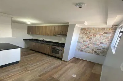 Casa com 3 quartos à venda na Rua Renato Rinaldi, Vila Carrão, São Paulo