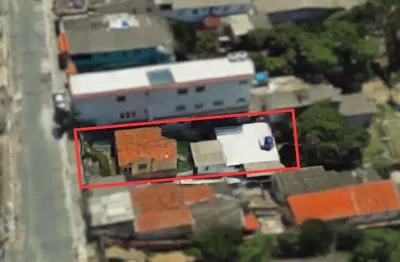 Terreno à venda na Rua Serrana, Cidade Líder, São Paulo