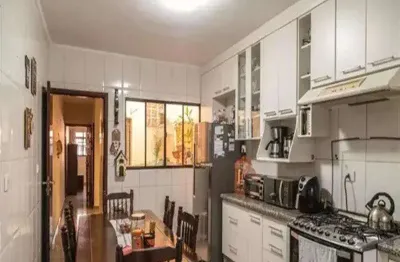 Casa com 3 quartos à venda na Rua Arcoverde, Vila Guilhermina, São Paulo