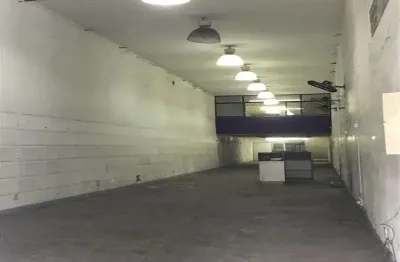 Casa comercial à venda na Rua Bresser, Brás, São Paulo