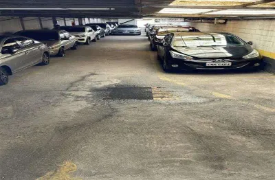 Barracão / Galpão / Depósito à venda na Avenida Arno, Mooca, São Paulo